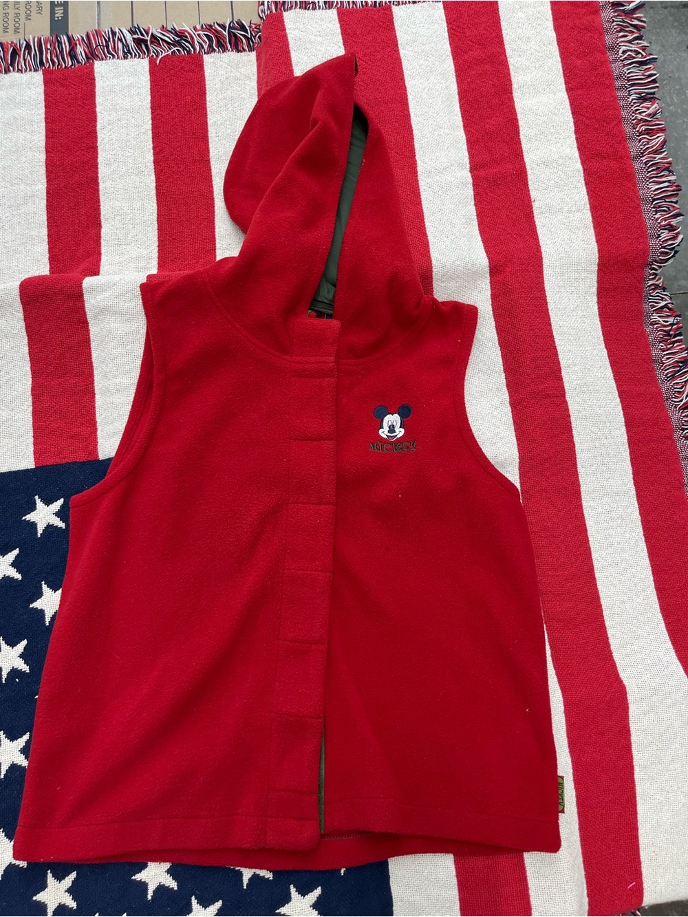 Vintage Disney Red Hooded Fleece Vest with Mickey Embroidery Size Large